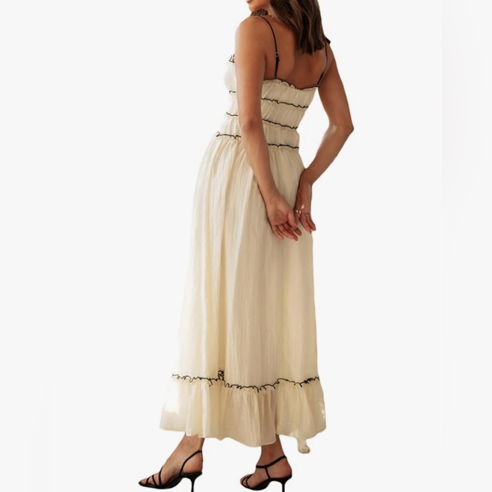 Brand new never worn white dress with black bow detail - Picture 2 of 4
